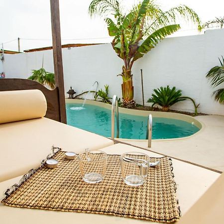 Villa Tokio Con Jacuzzi Y Piscina Privada Chiclana de la Frontera Luaran gambar