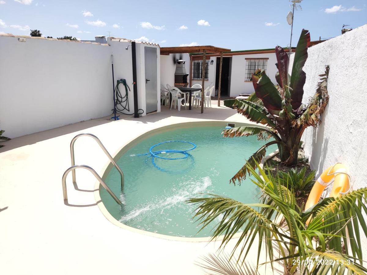 Villa Tokio Con Jacuzzi Y Piscina Privada Chiclana de la Frontera Luaran gambar