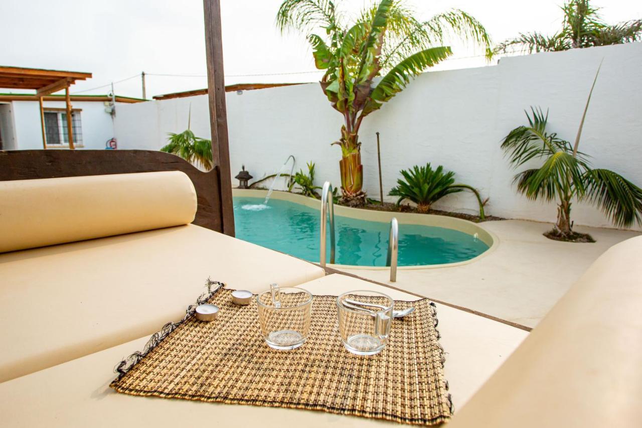 Villa Tokio Con Jacuzzi Y Piscina Privada Chiclana de la Frontera Luaran gambar